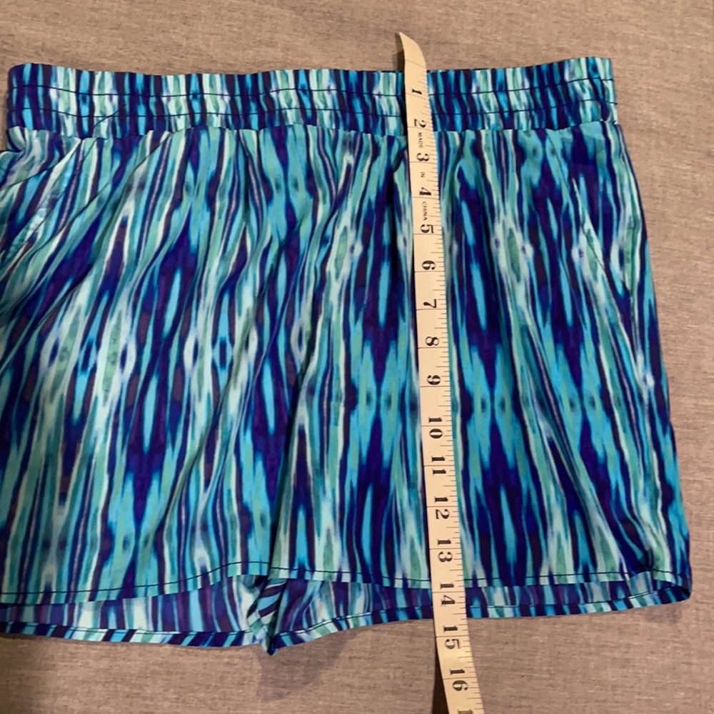 Colorful shorts - Picture 5 of 6